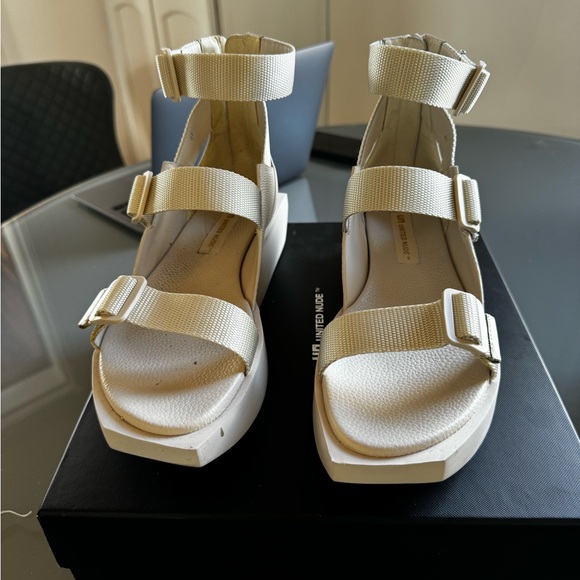 United Nude- Su Lo in Bone colour sandals- BNIB- size 41 - Picture 2 of 2